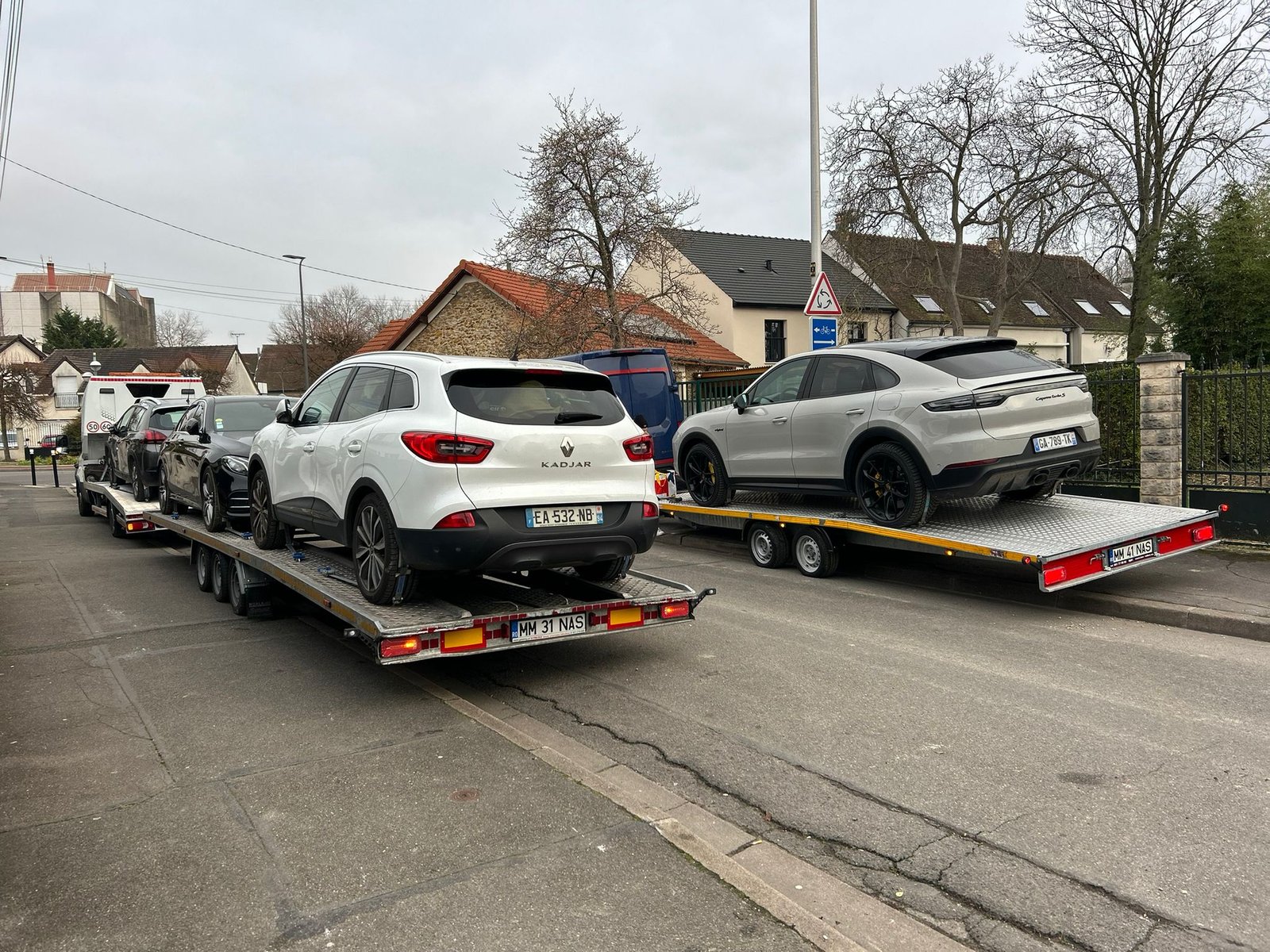 Servicii transport mașini România-Franța - Nasotte SDR TRANS